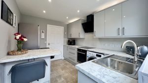 Photo 19- click for photo gallery